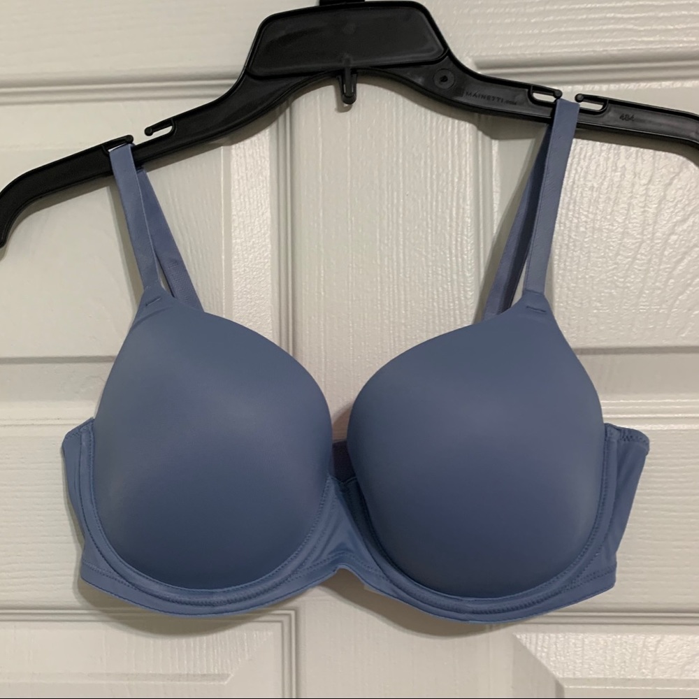 VS Pink Lightly Lined Tshirt Bra